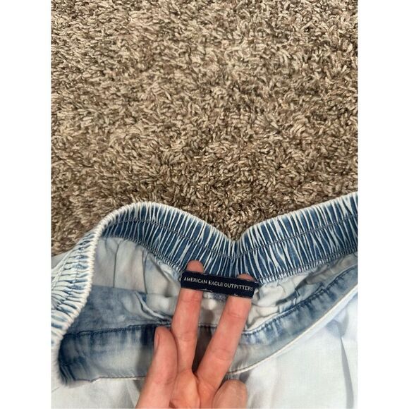 American Eagle Chambrey Blue Sun Washed Jean Shorts Pull on Elastic Waist XS - Picture 3 of 10